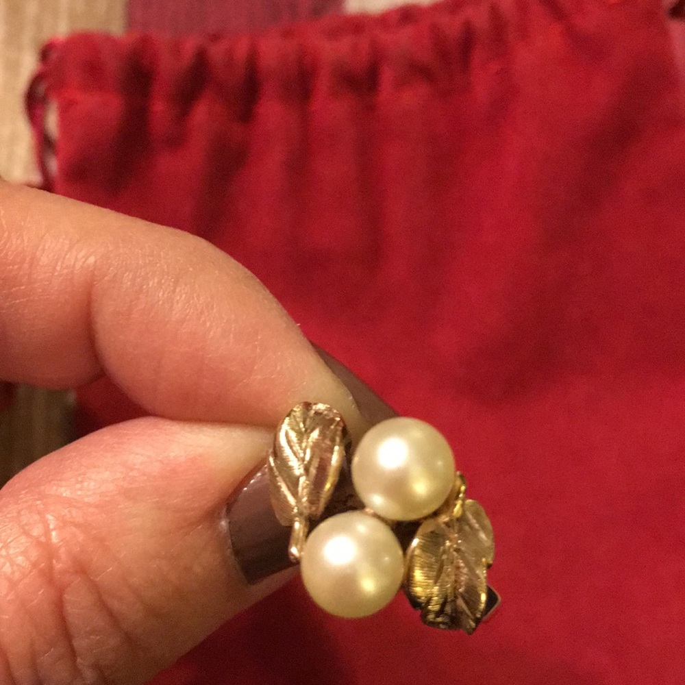 Women's pearls 14k gold weight 4gr.